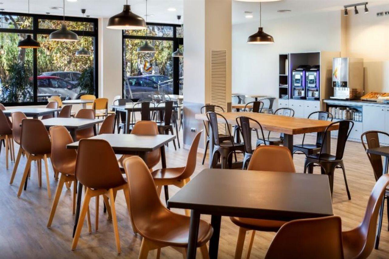 B&B Hotel Figueres Figueres  Luaran gambar