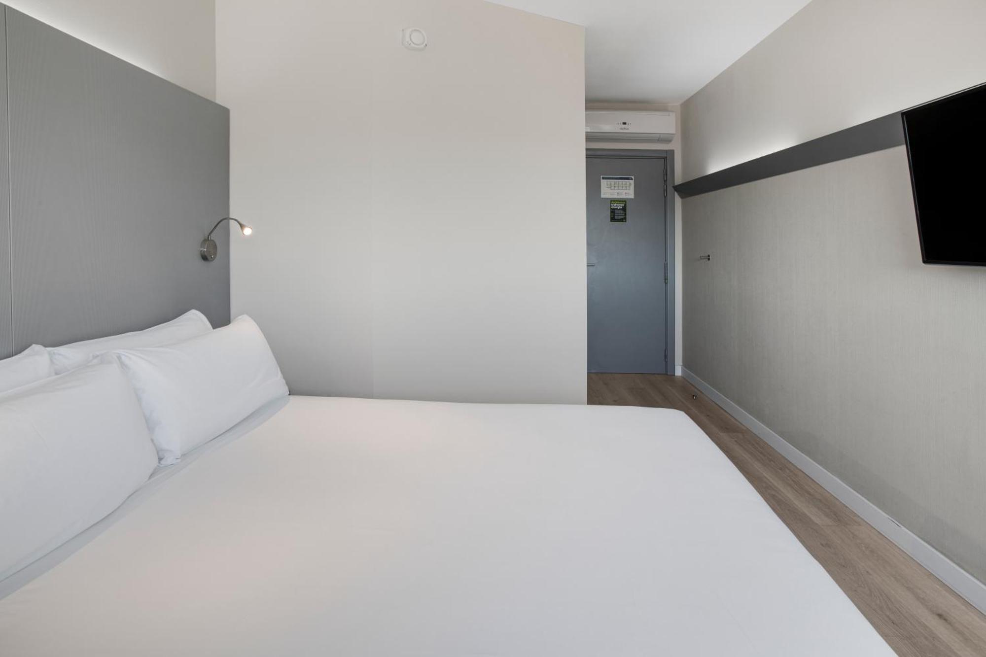 B&B Hotel Figueres Figueres  Luaran gambar