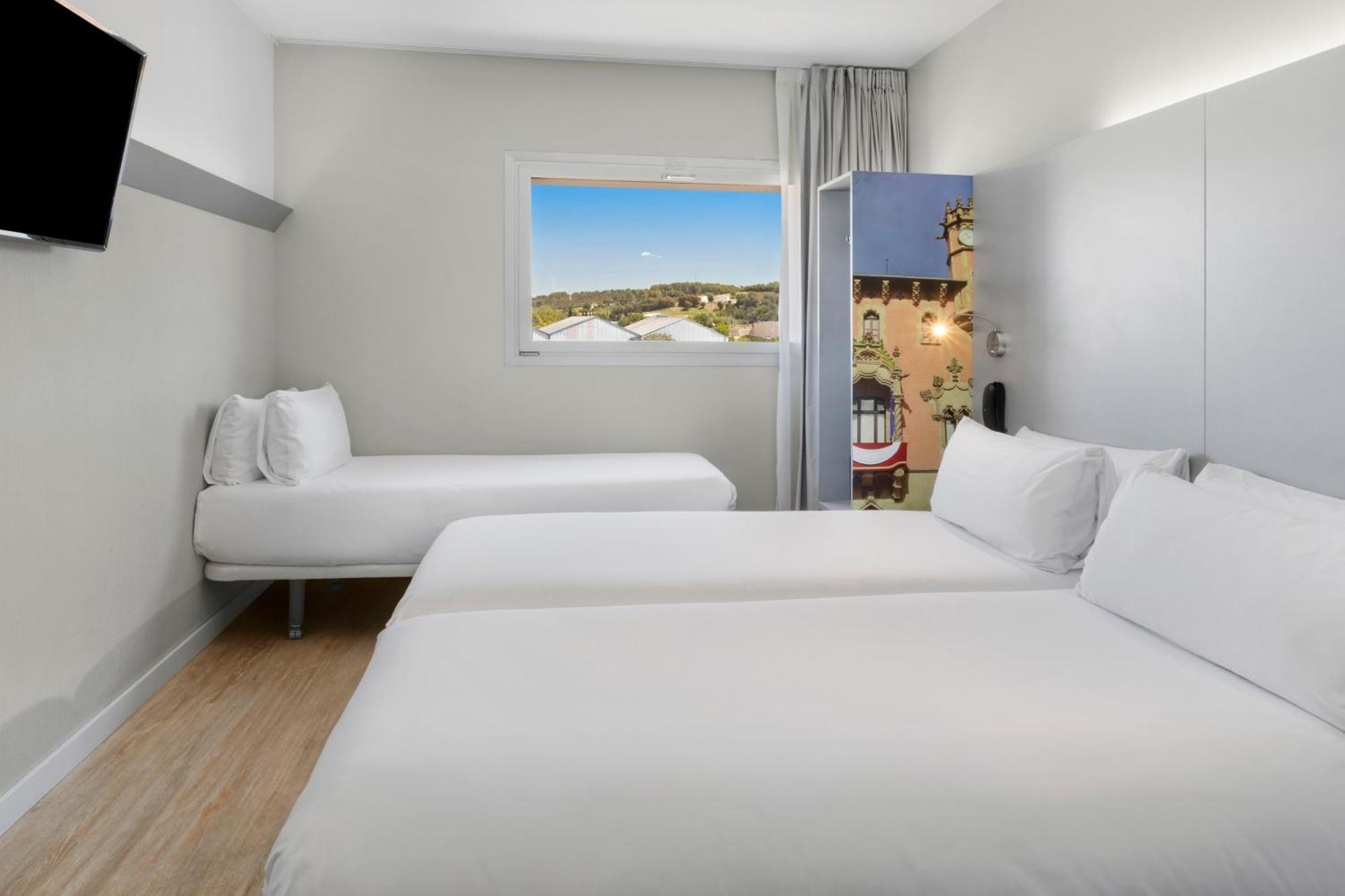 B&B Hotel Figueres Figueres  Luaran gambar