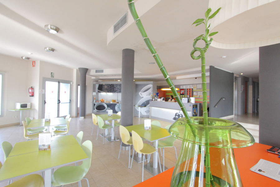 B&B Hotel Figueres Figueres  Luaran gambar